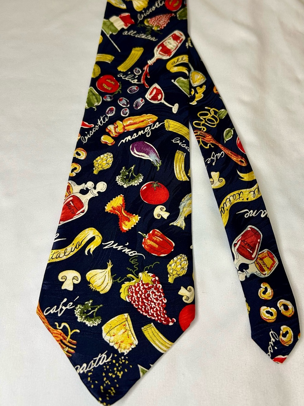 Men's Navy Silk Tie - Taste of Italy design